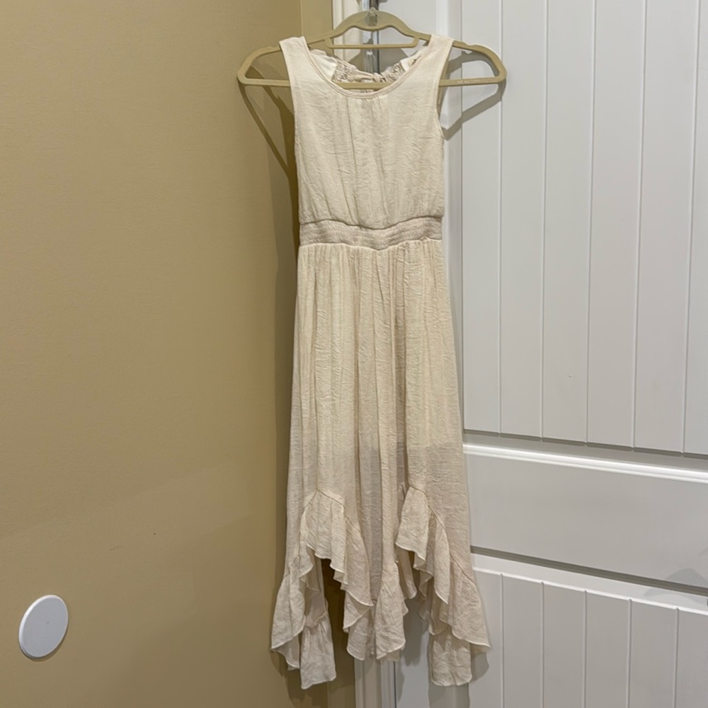 Joyfolie size 8 cream dress